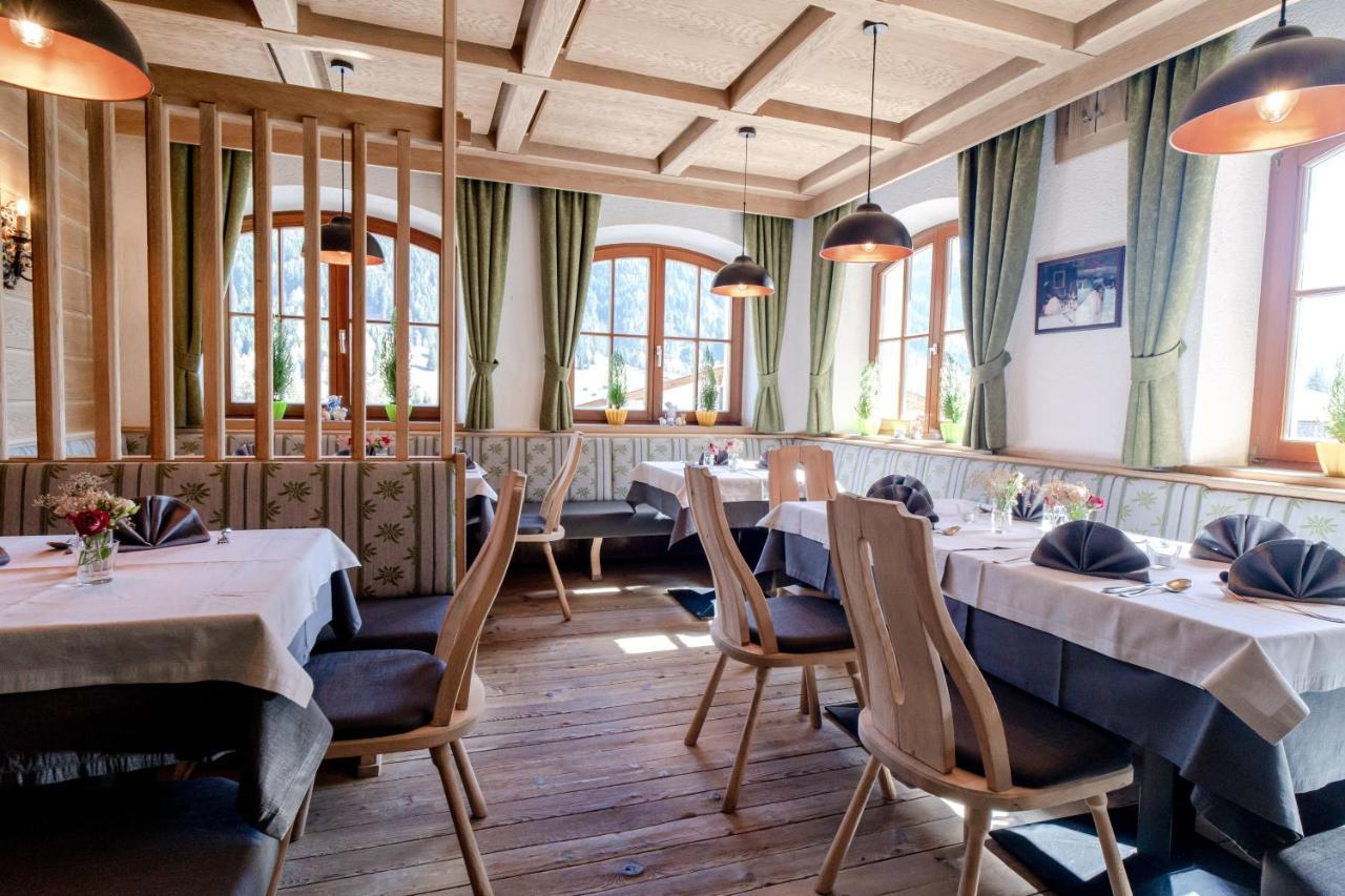 Alpen Gasthof Apartments Hohe Burg Trins Exteriör bild