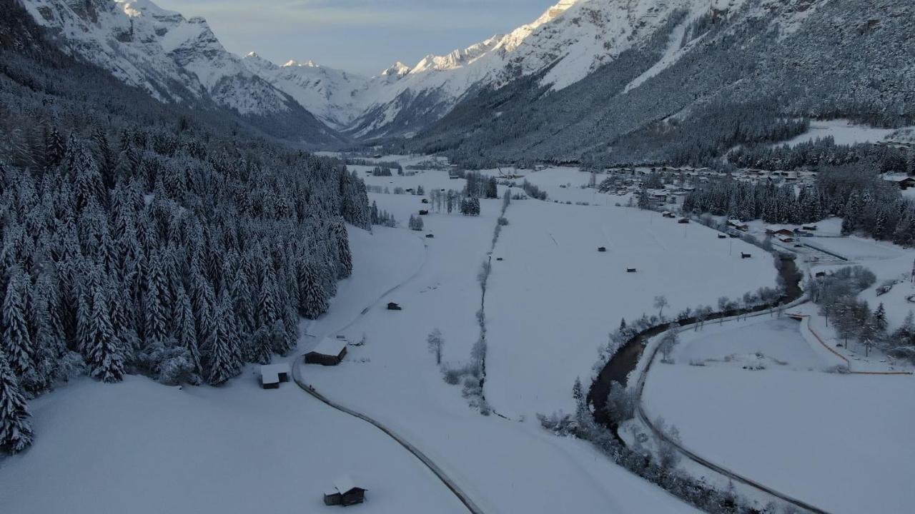 Alpen Gasthof Apartments Hohe Burg Trins Exteriör bild