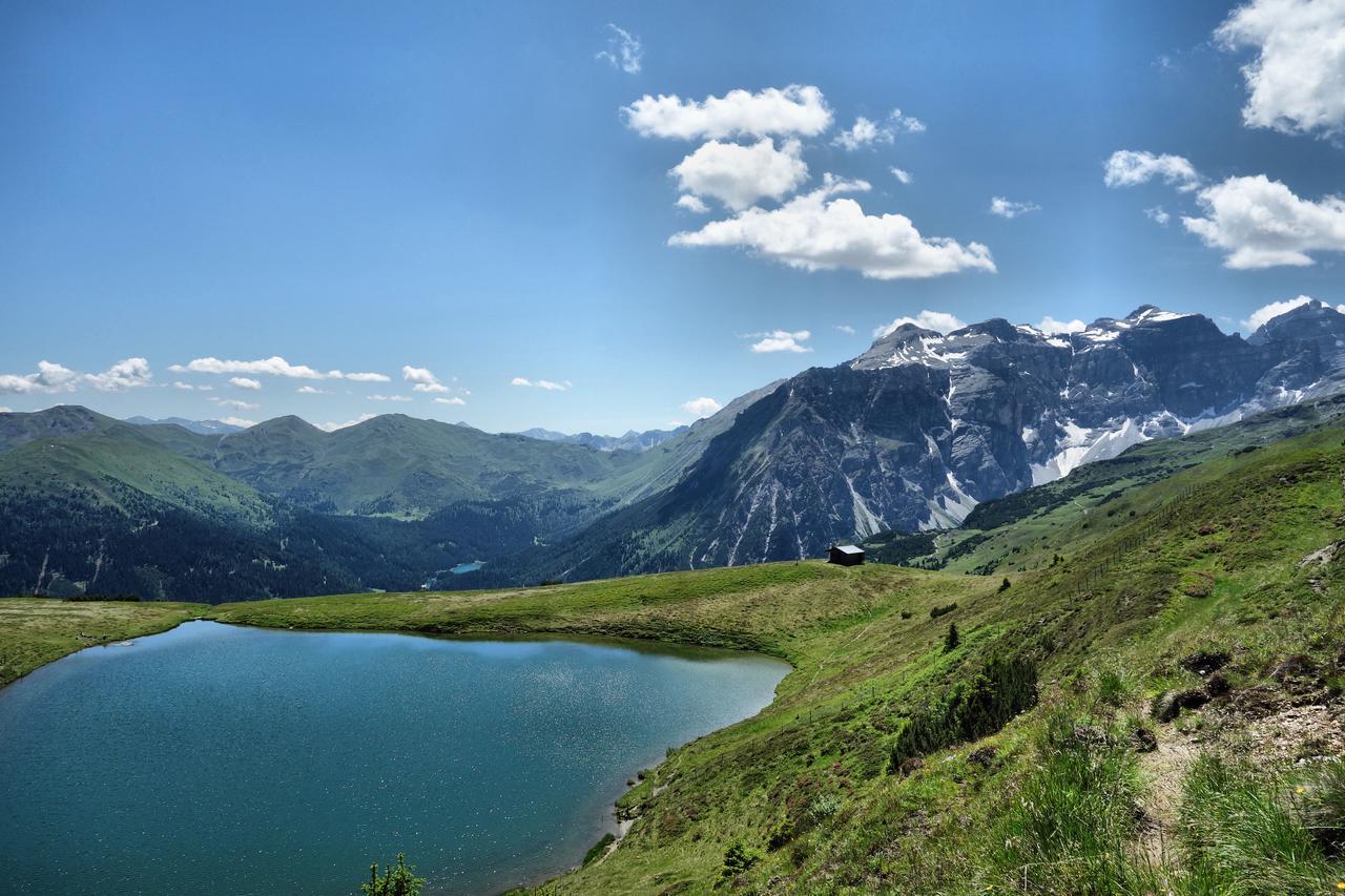 Alpen Gasthof Apartments Hohe Burg Trins Exteriör bild